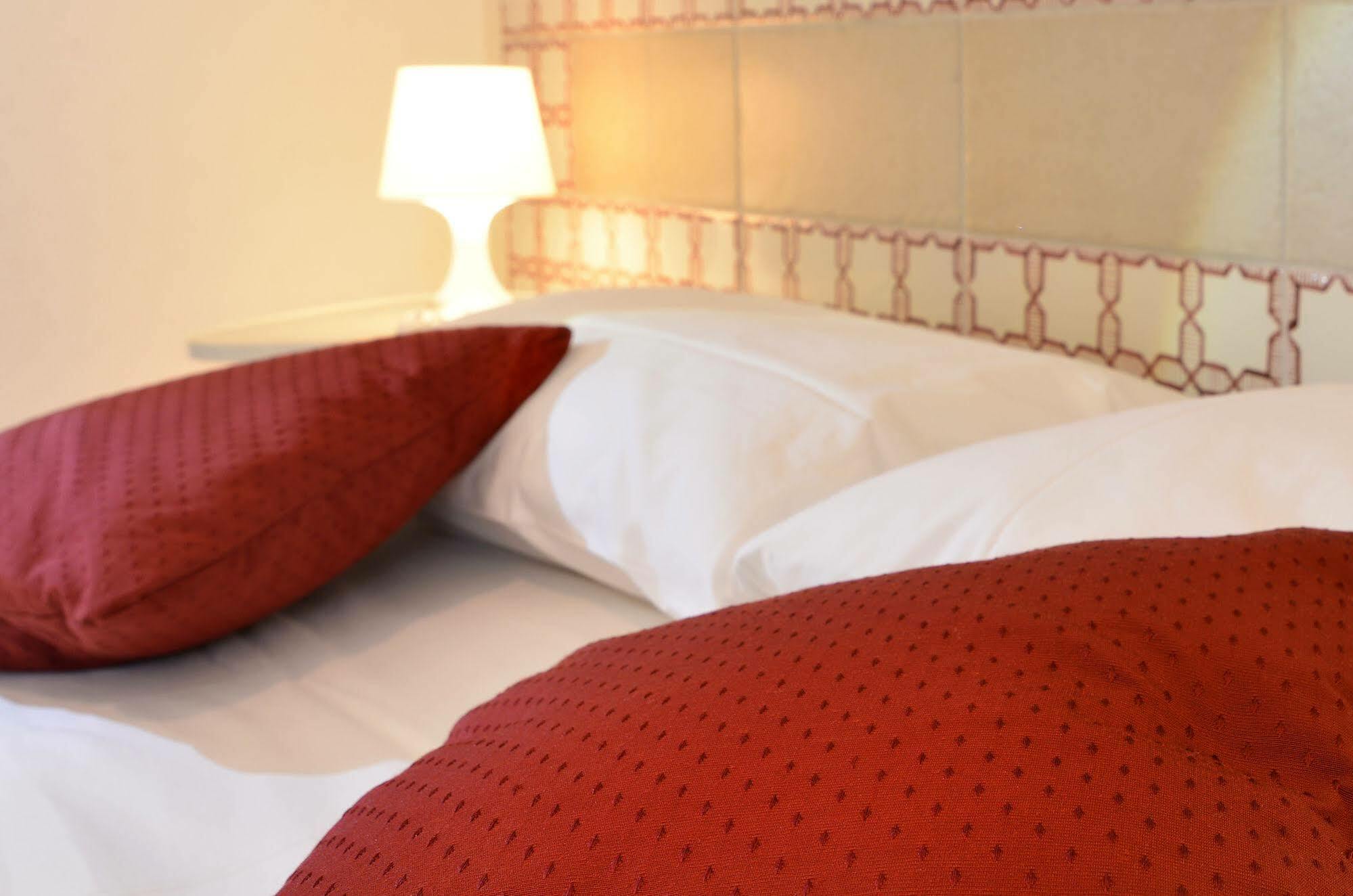 Santi E Saraceni Rooms Salerno Zewnętrze zdjęcie